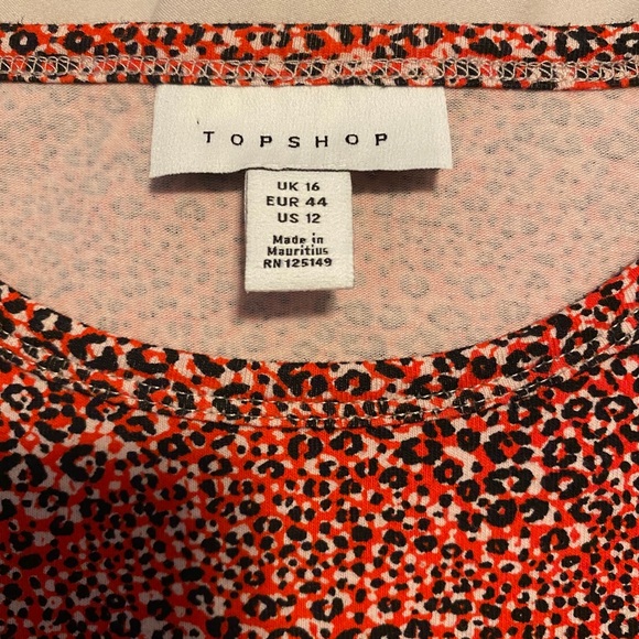 Topshop leopard top - Picture 3 of 7